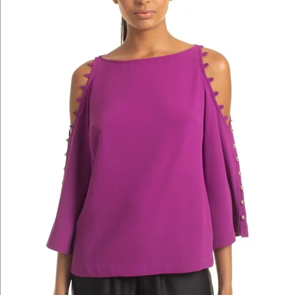 Trina Turk Amor Cold Shoulders Magenta Top Size S - Picture 3 of 11